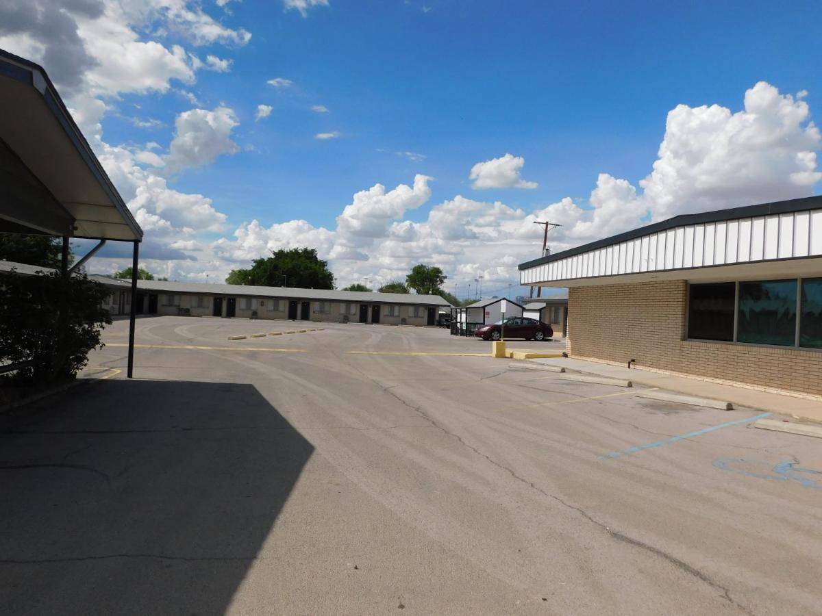Royal Host Motel Las Cruces Exterior photo