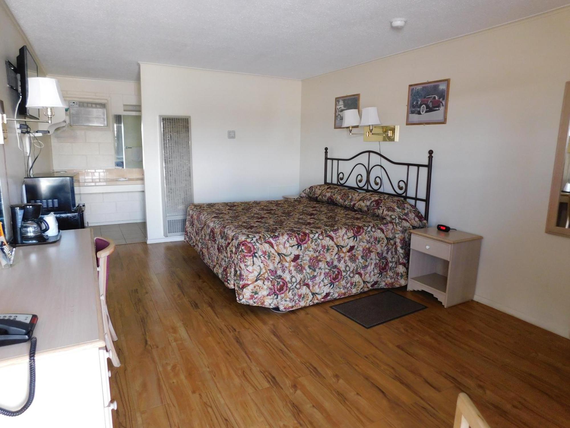 Royal Host Motel Las Cruces Room photo